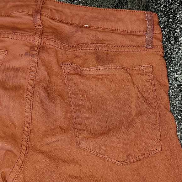 Helmut Lang rust orange/red jeans w/burnt splatter detail - Picture 8 of 11